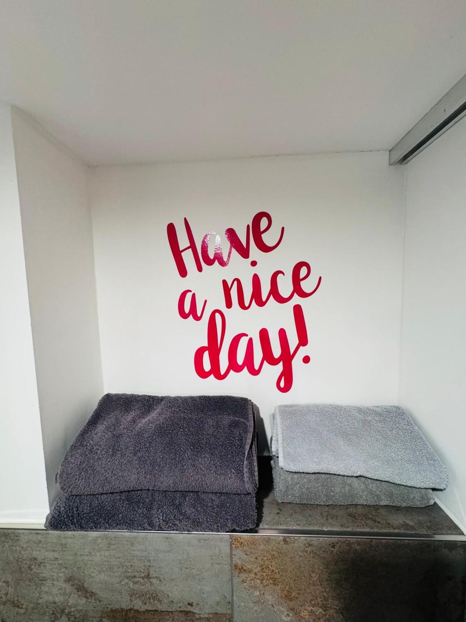 Sweet Lounge Appartement Ehringshausen Esterno foto